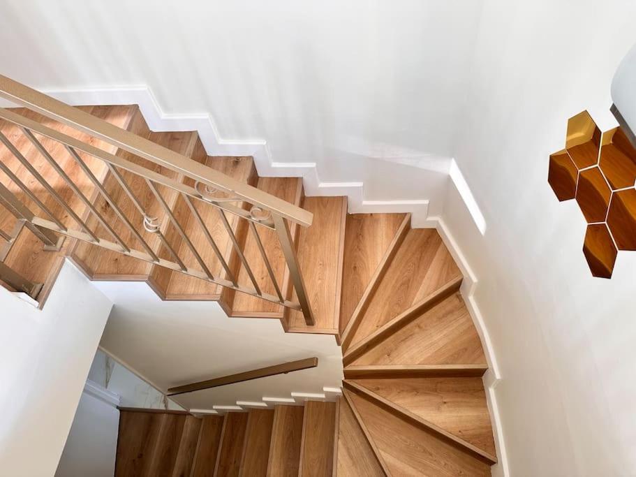 30% Off Designer Penthouse - Backup Power -