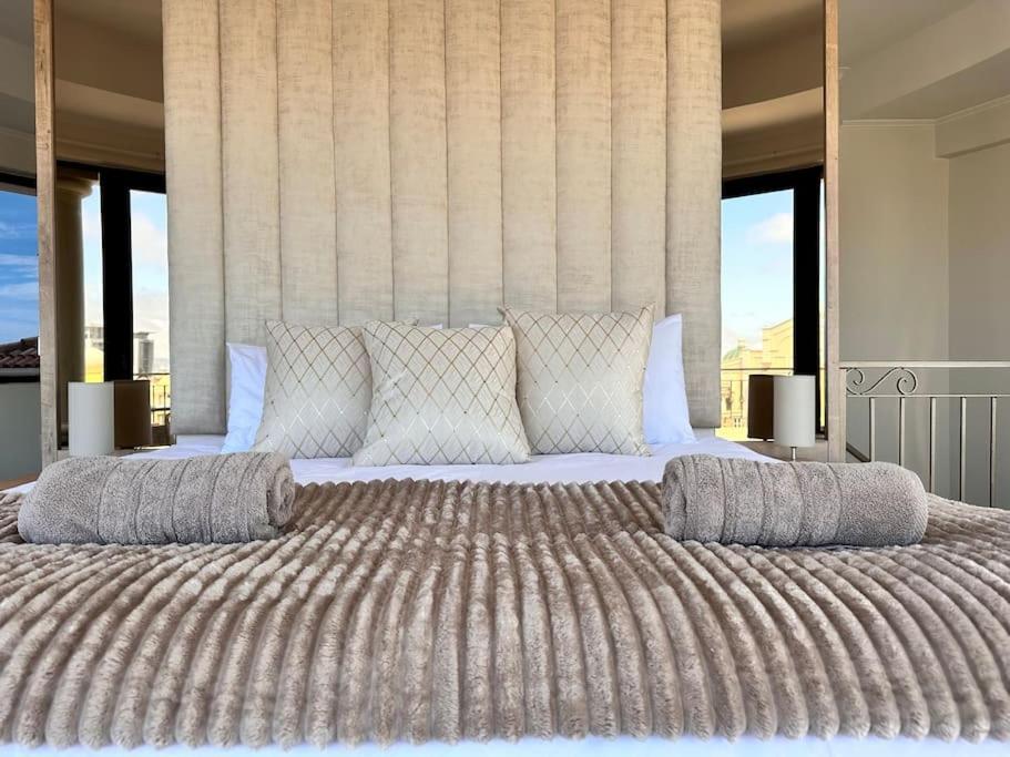 30% Off Designer Penthouse - Backup Power -